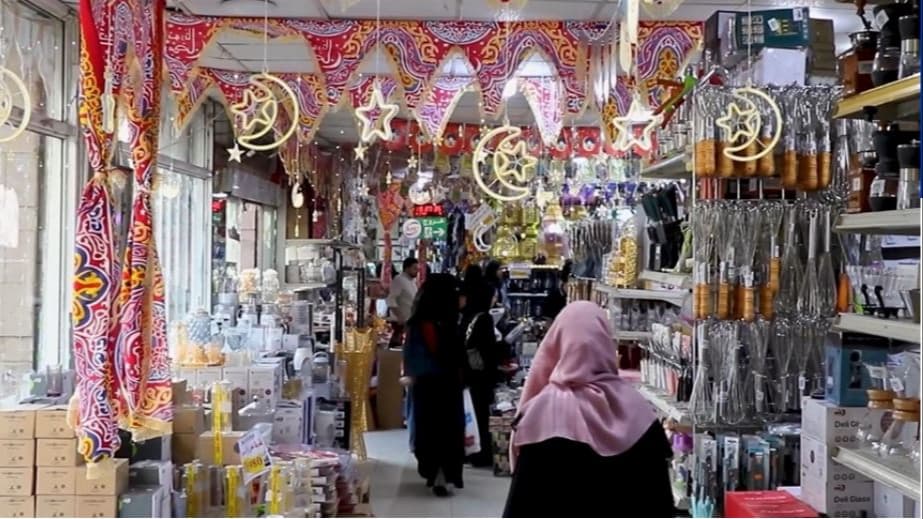 ظروف إقتصادية صعبة.. تقرير يرصد أجواء رمضان في صنعاء