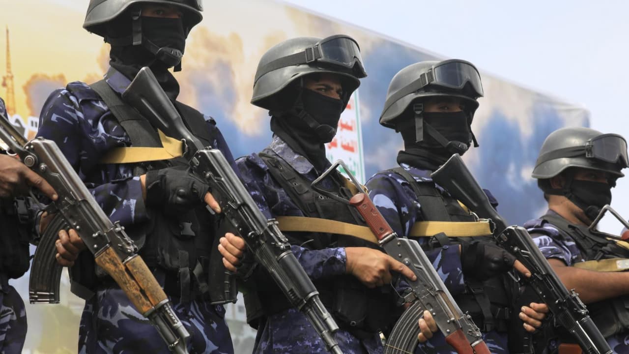هل تستطيع السعودية تجنب حرب شاملة مع الحوثيين؟