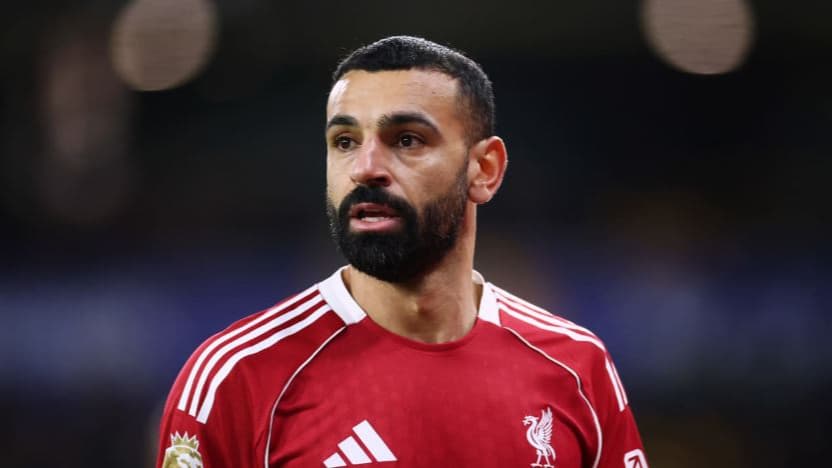 صلاح يعلن موعد رحيله عن ليفربول.. بم علق ناديه وماذا قال رفاقه وأين سيذهب؟