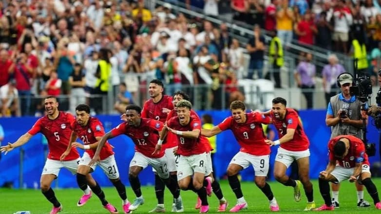 مصر تحتفل بالتأهل التاريخي.. والجماهير تعبر عن ثقتها بقدرة الفراعنة على تجاوز الأرجنتين وميسي