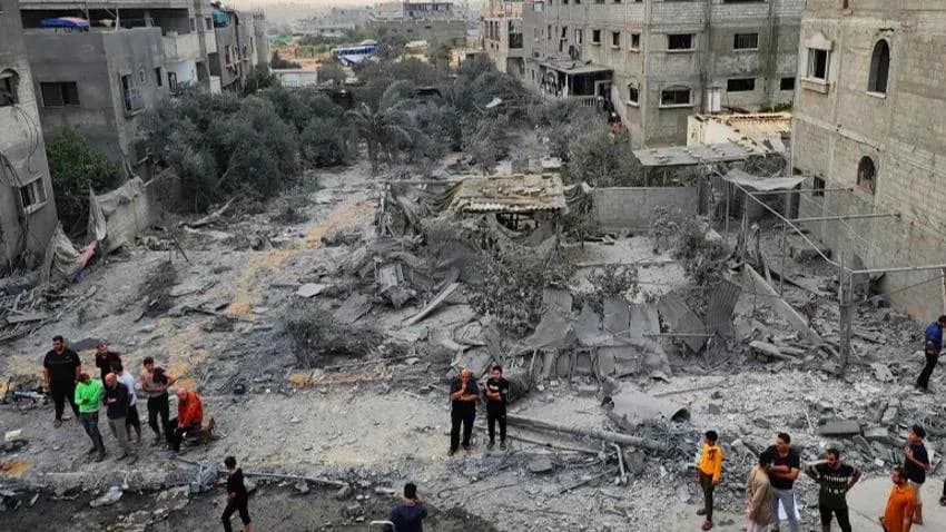 قتل وإبادة الفلسطينيين حق لإسرائيل دفاعا عن النفس؟!