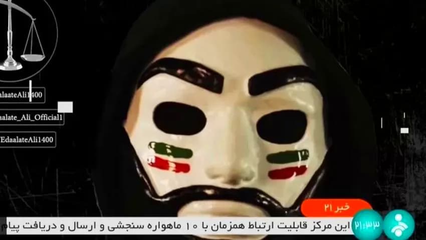 قراصنة محتجون يخترقون قناة إيرانية رسمية أثناء نشرة الأخبار