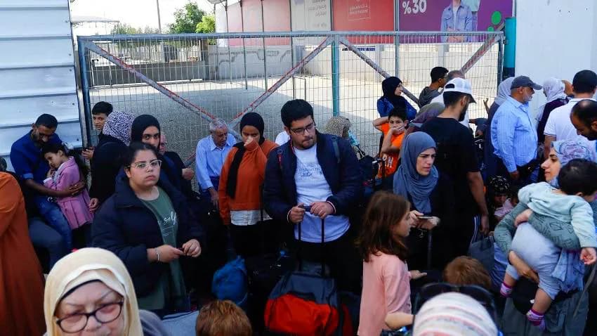 اتفاق على وقف إطلاق النار في جنوب غزة يدخل حيز التنفيذ تزامناً مع فتح معبر رفح