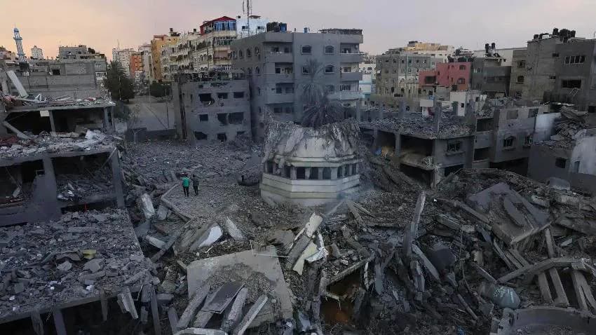 في اليوم الـ93 للعدوان.. استشهاد نجل وائل الدحدوح وحصيلة الشهداء تتجاوز 29 ألفا