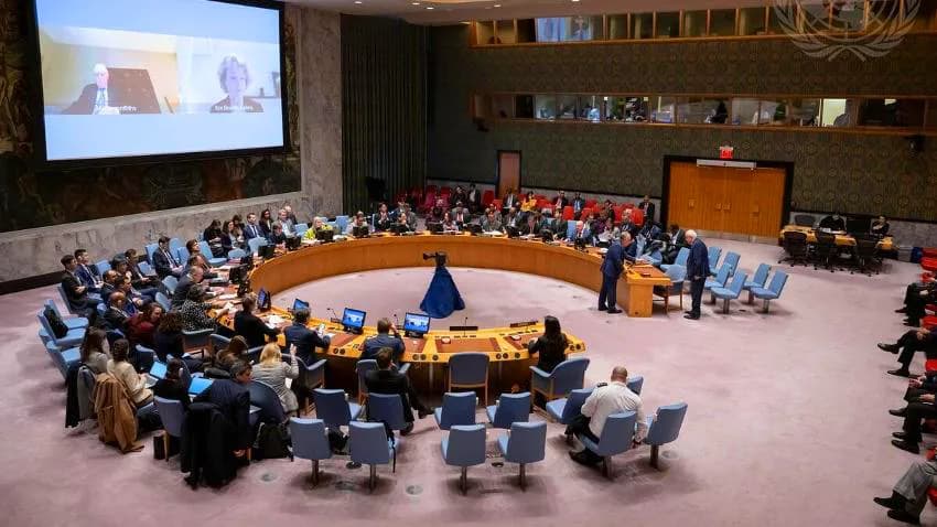 دعوات أممية لوقف التصعيد في اليمن وإدانة هجمات الحوثيين في البحر الأحمر