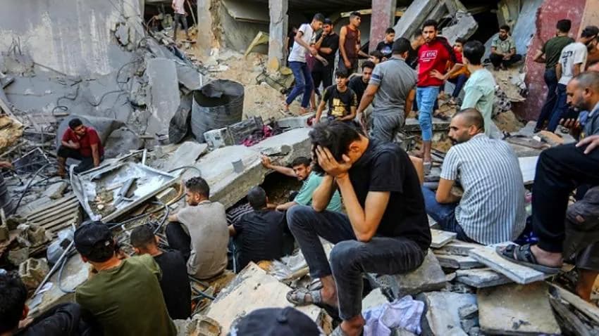 غزة.. 11 مجزرة جديدة وحصيلة العدوان تقارب 30 ألف شهيد