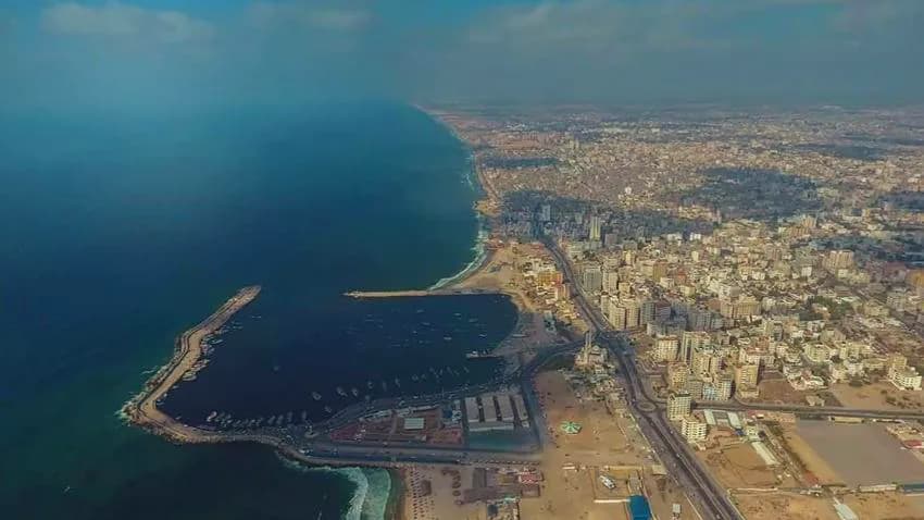 بايدن يوجه بإنشاء ميناء مؤقت على ساحل غزة لإيصال المساعدات