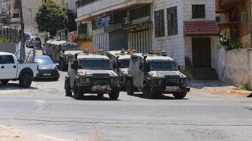 تصعيد إسرائيلي في الضفة.. 10 شهداء فلسطينيين وحديث عن إجلاء للسكان