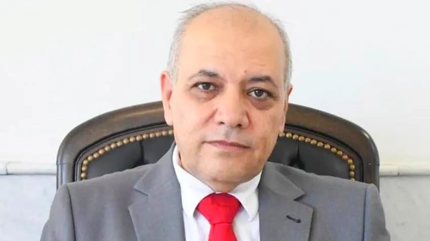 رئيس الوزراء السوري يؤكد بقاءه على رأس عمله وتصريف الاعمال حتى تسليم السلطة