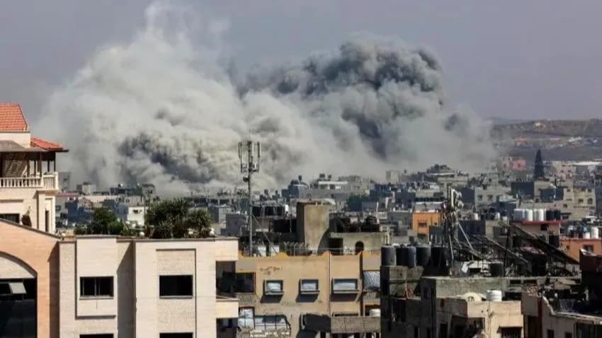 84 شهيدا في غارات إسرائيلية جديدة على غزة منذ فجر اليوم