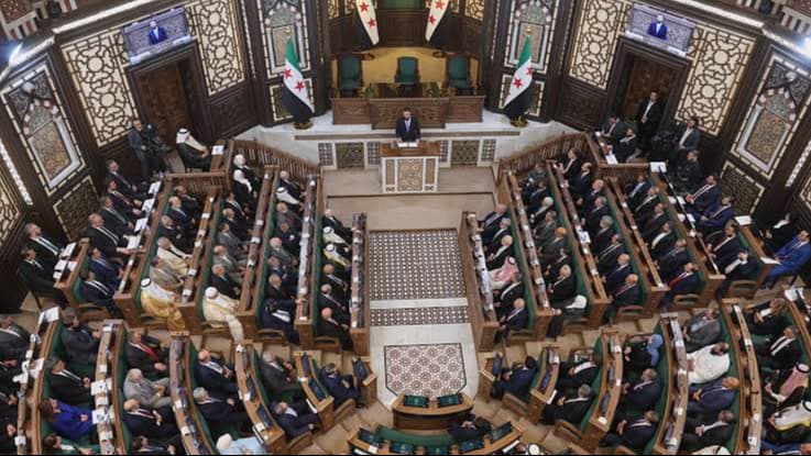 دمشق تشهد أولى جلسات مجلس الشعب، والرئيس الشرع يدعو لترسيخ ثقافة الحوار وسيادة القانون