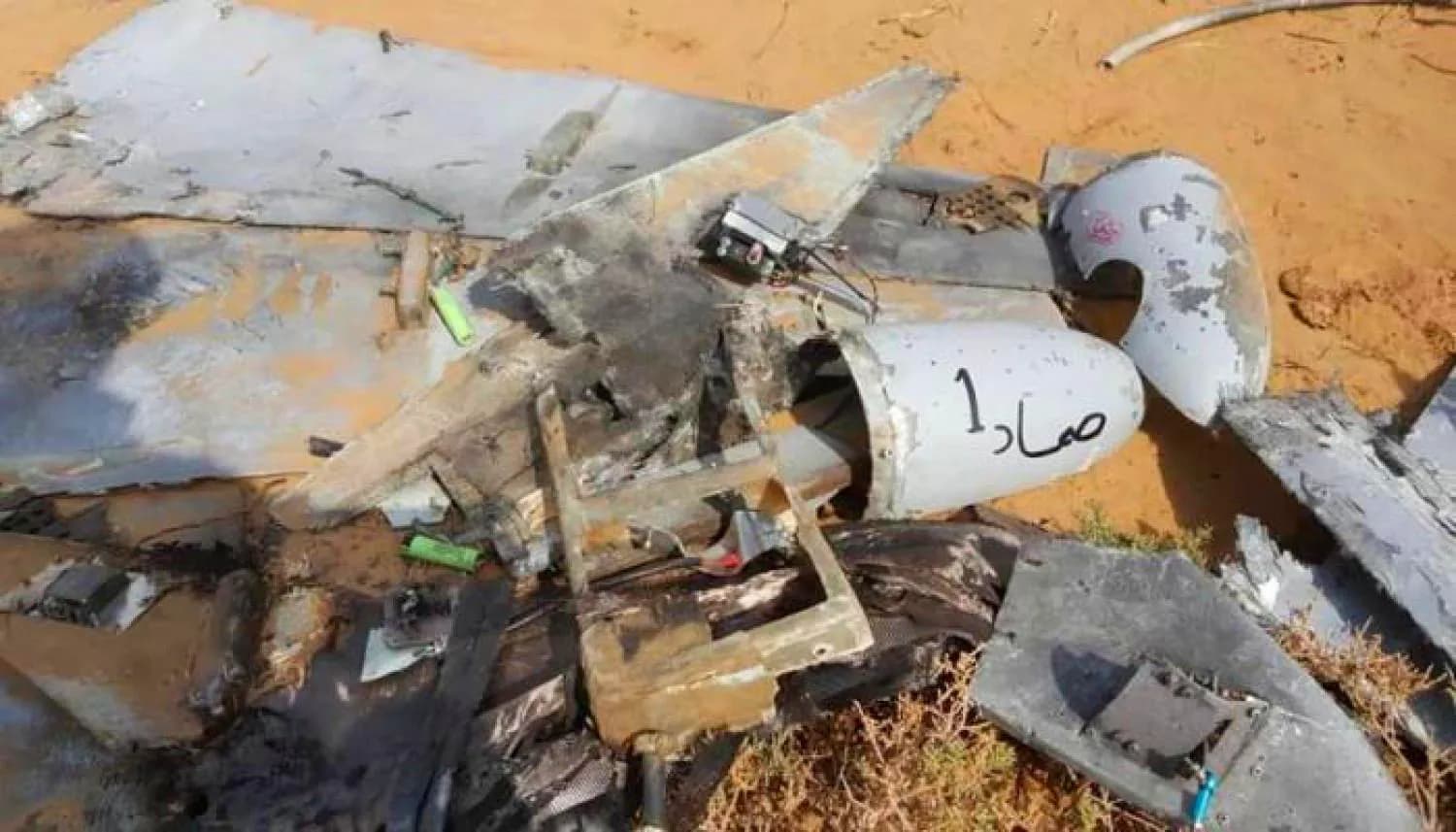 الجيش يصد هجوماً لمليشيا الحوثي في "نهم" ويسقط طائرتين مسيّرتين