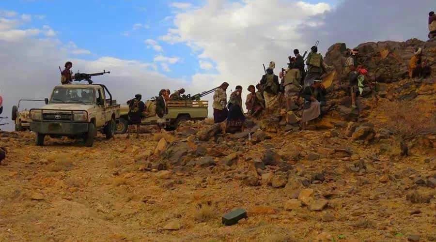 الجيش يسيطر على مواقع جديدة في الجوف ومعارك متقطعة في مأرب