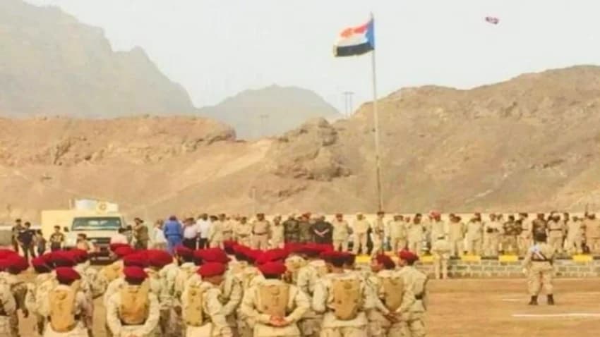 خلافا لاتفاق الرياض.. الانتقالي يعلن تشكيل قوات أمنية جديدة في عدن