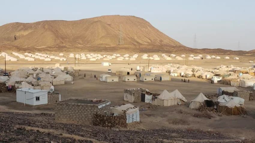 وفيات بين النازحين في مأرب بسبب موجة البرد القارس