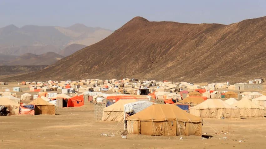الوحدة التنفيذية: مأرب تحتضن أكثر من مليونين و100 ألف نازح