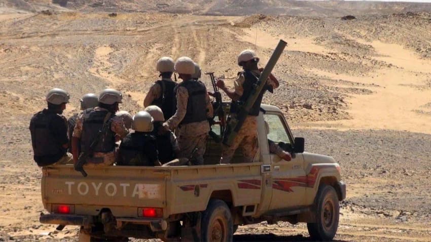 الجيش يشن هجوما خاطفا على مواقع مليشيا الحوثي شرق مدينة 'الحزم' بالجوف