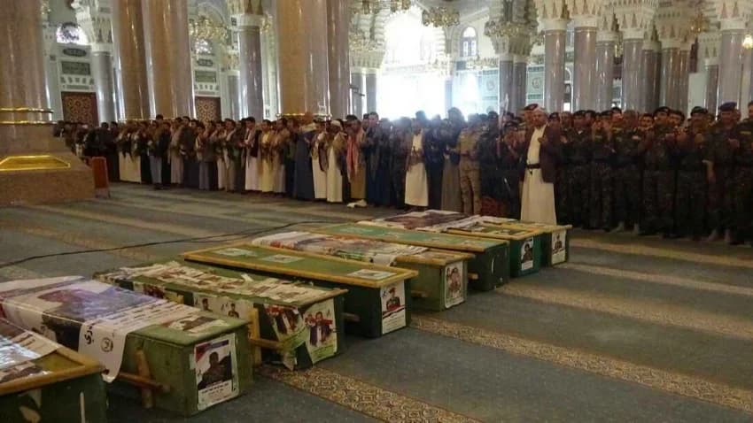 وسائل إعلام الحوثي تعترف بمصرع 20 من عناصرها بينهم ضباط