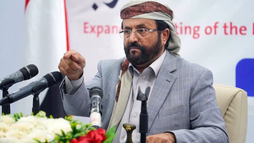 محافظ مأرب يدعو الأمم المتحدة إلى دعم النازحين ولغم حوثي يقتل شقيقين في الجوف