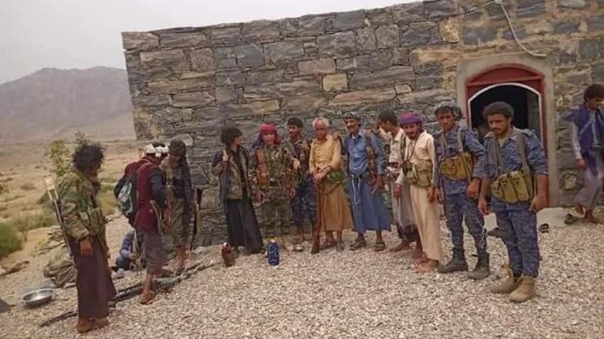 مأرب.. الجيش يؤمّن المواقع المحررة في مديرية 'رحبة'