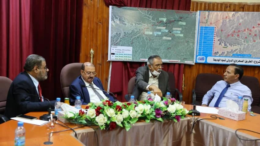 هيئة رئاسة البرلمان تقر عمل الأمانة العامة استعدادا لعقد جلسات المجلس في سيئون
