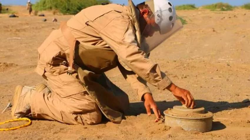 مصيدة جديدة لمليشيا الحوثي في مأرب ومقتل مهندس بانفجار لغم في صعدة