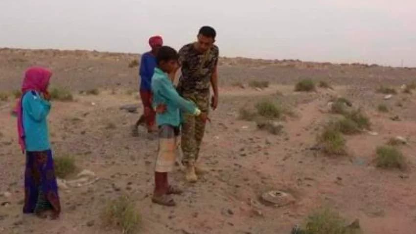 ارتفاع حصيلة ضحايا انفجار لغم أرضي في الحديدة إلى 15 جريحا