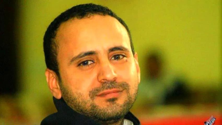 جرائم مليشيا الحوثي.. تدهو الحالة الصحية للصحفي عبد الخالق عمران