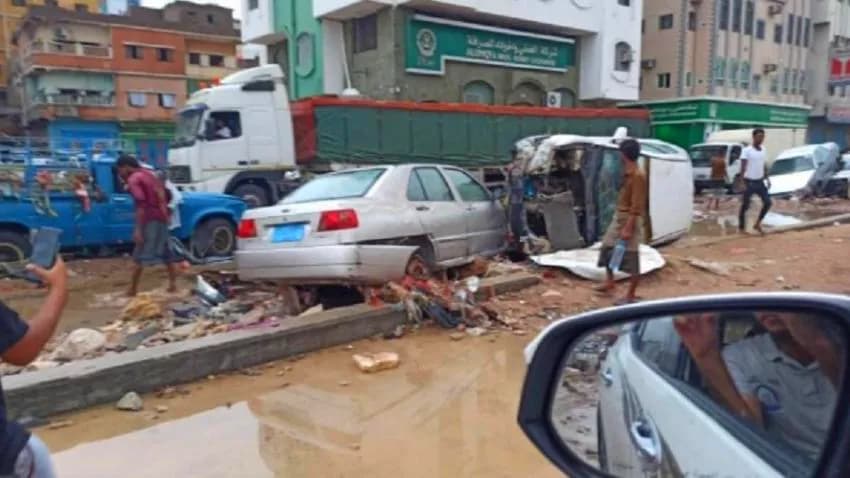 إعصار 'شاهين'.. وفاة شخص وإصابة آخرين في حضرموت