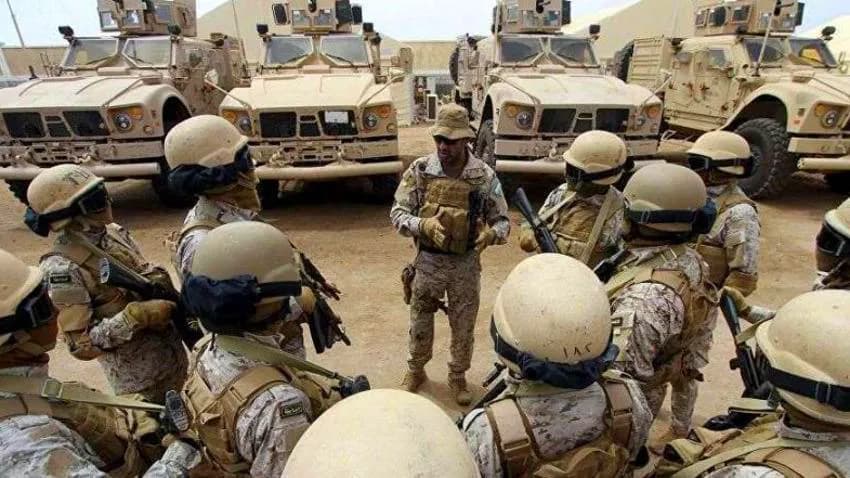 مغادرة معسكر 'الخالدية'.. السعودية تواصل إخلاء قواتها من اليمن