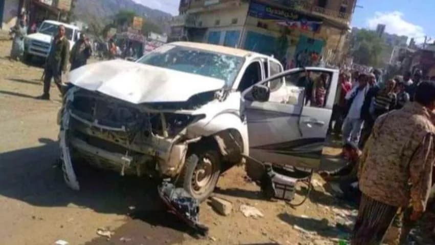 تعز.. إصابة قائد عسكري بجروح بليغة بانفجار عبوة ناسفة