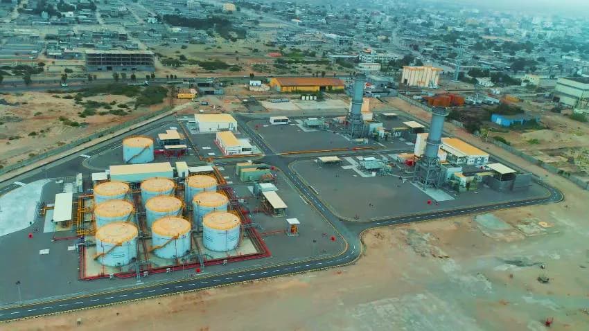 عدن.. بترومسيلة تجري الاختبارات النهائية لمحطة 'كهرباء الرئيس'