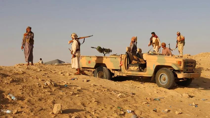 الجيش يواصل تقدمه في مأرب استعدادا للالتحام مع قوات العمالقة