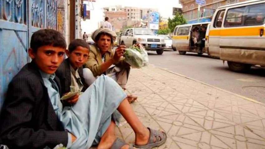 منظمة دولية: ارتفاع أسعار المواد الغذائية في اليمن دفع الناس للتسول