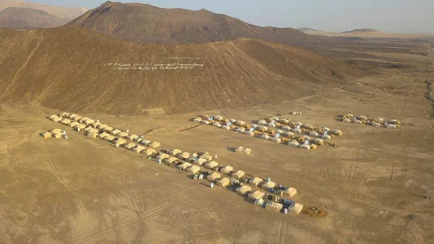 مأرب.. نازحو مخيم "العرقين" يطالبون بالغذاء والمياه