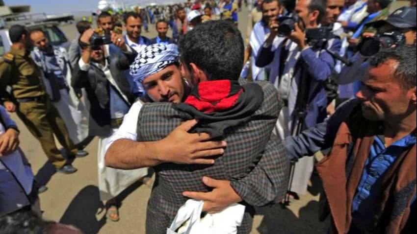 مليشيا الحوثي تتحدث عن أسباب عدم إحراز تقدم في ملف الأسرى
