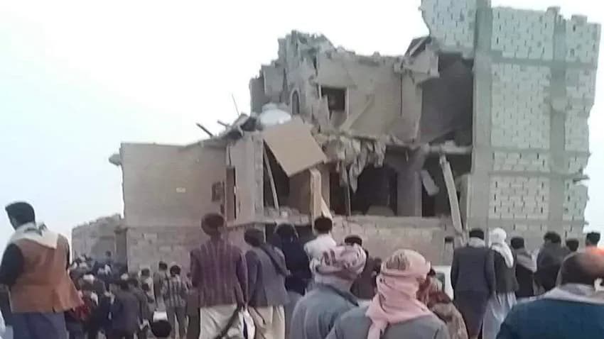 وفاة شخصين إثر انهيار منزل .. وحريق في منتجع سياحي