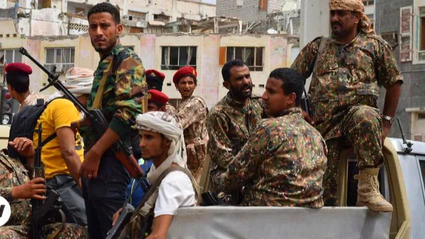 الانتقالي يضغط على البنك المركزي للحصول على ترخيص لإنشاء شبكة مالية خاصة