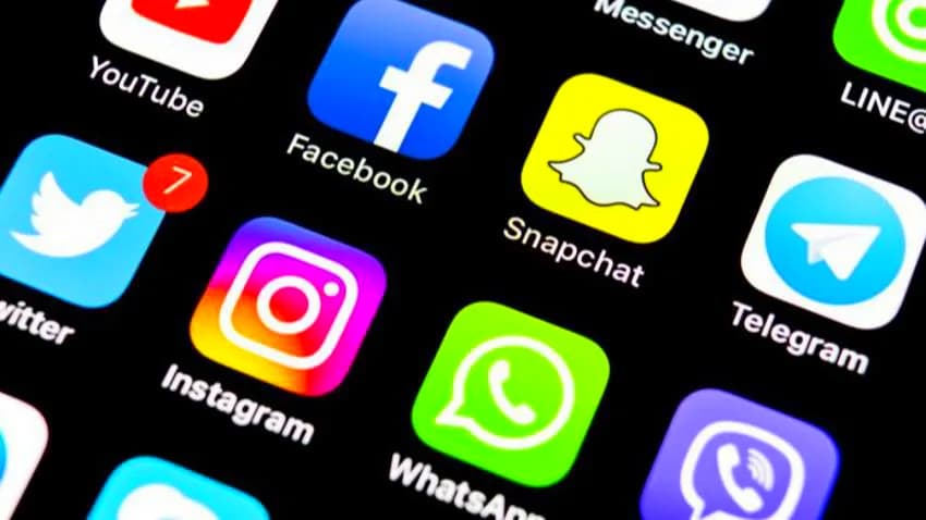 مليشيا الحوثي تخطط لحظر كافة منصات التواصل الاجتماعي في مناطق سيطرتها