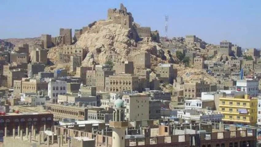 بوساطة محلية.. مليشيا الحوثي توقف هجومها على "خبزة" بالبيضاء