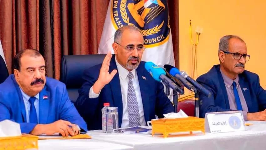 خلافات المجلس الرئاسي.. الانتقالي يجدد التأكيد على الانفصال
