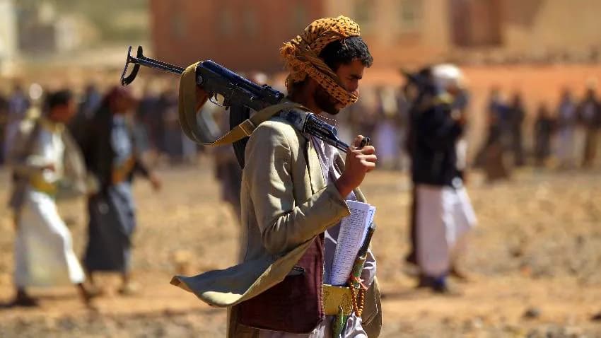 بمواجهات مع الجيش.. مليشيا الحوثي تعترف بمصرع عدد من عناصرها