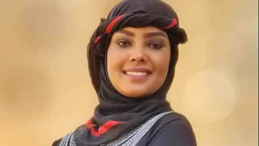 مصدر حقوقي يكشف تعرّض الفنانة المختطفة انتصار الحمادي للتعذيب في صنعاء