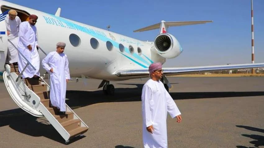 مليشيا الحوثي تعلن عن وصول وفد عُماني إلى صنعاء