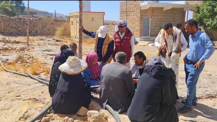 تعز.. ضبط شحنة أسلحة ولجنة تحقيق توثق 82 واقعة انتهاك في الصلو