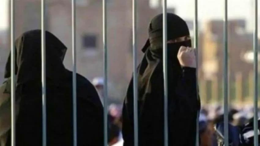 الحكومة تطالب بممارسة ضغوط للإفراج عن المختطفات في سجون مليشيا الحوثي