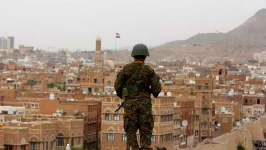حملات نهب منظمة.. أصحاب العقارات والأراضي أهداف جديدة لمليشيا الحوثي