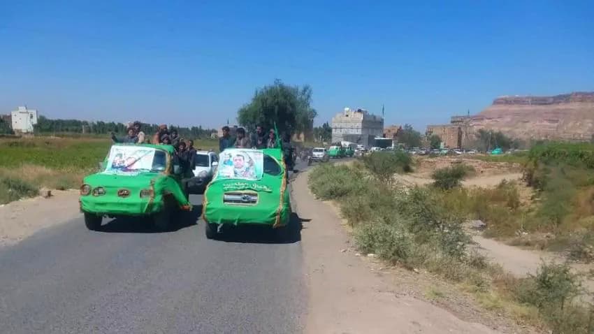 مليشيا الحوثي تقر بمصرع عدد من أفرادها بمواجهات مع الجيش