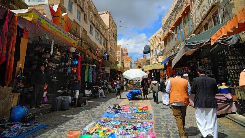 فريق الإصلاحات الاقتصادية يدعو إلى هدنة لبناء الثقة