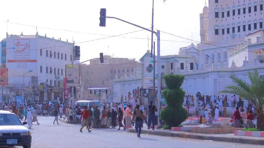 الإعلان عن لجنة تحقيق بأحداث استهداف المتظاهرين في سيئون